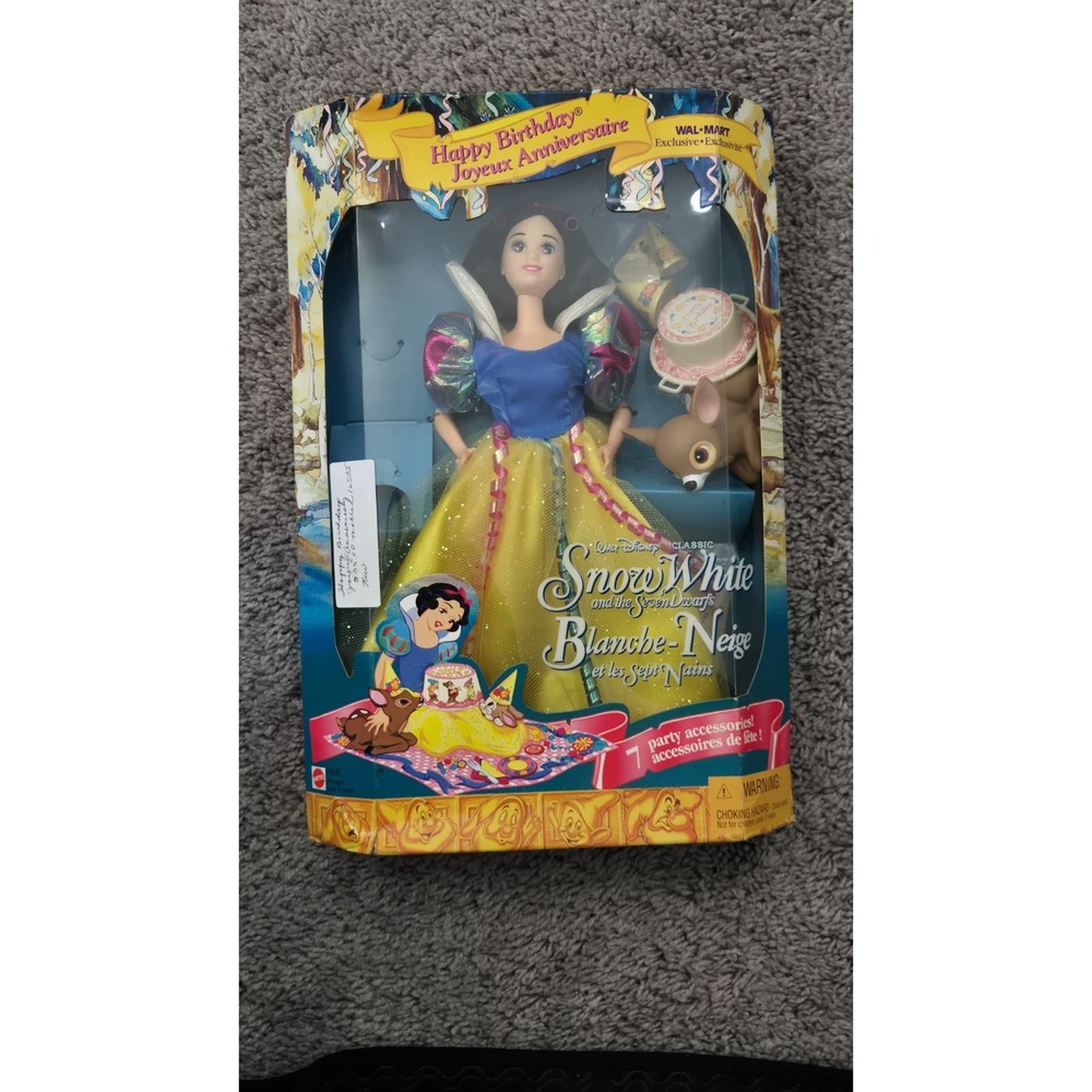 Mattel Snow White Happy Birthday Doll Joyeux Anniversaire #16535